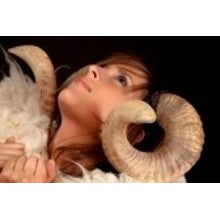 Aries - Perfume Zodiac Sampler for the Aries Woman - Horoscope Sampler - 7  Samples