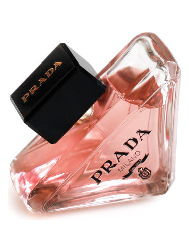 Prada Paradoxe EdP   - 2023 Fragrance Foundation Award for Fragrance of the Year  Womens Prestige  & Consumer's choice for best fragrance of the year